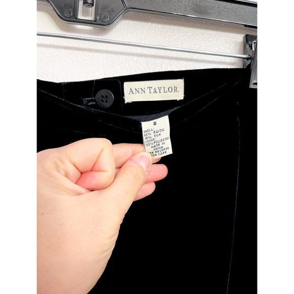 Vintage Ann Taylor Silk Blend Black Velvet Maxi Skirt Size 6 Whimsigoth Vamp Emo - Picture 4 of 4